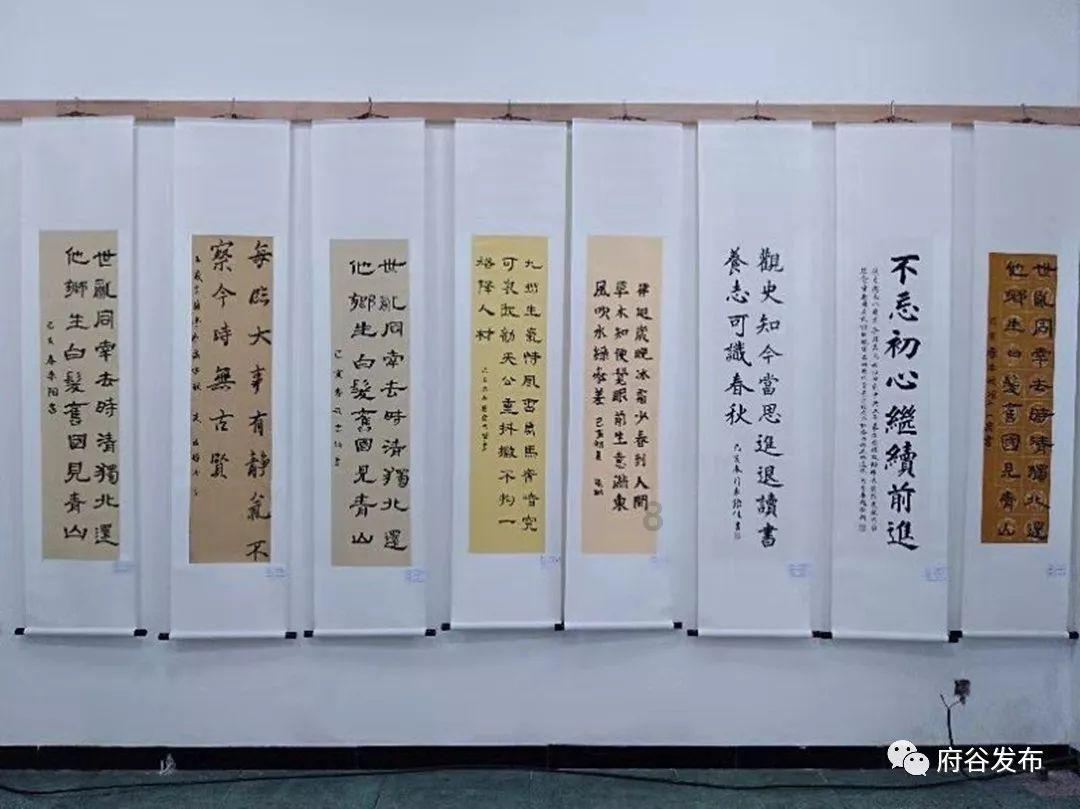 《爱的修学旅行》海边开启婚姻坦白 吴千语施伯雄互谈出轨定义